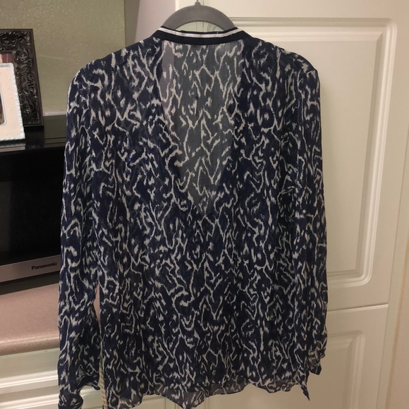 Blue and white sheer elie tahari shirt - Picture 8 of 8
